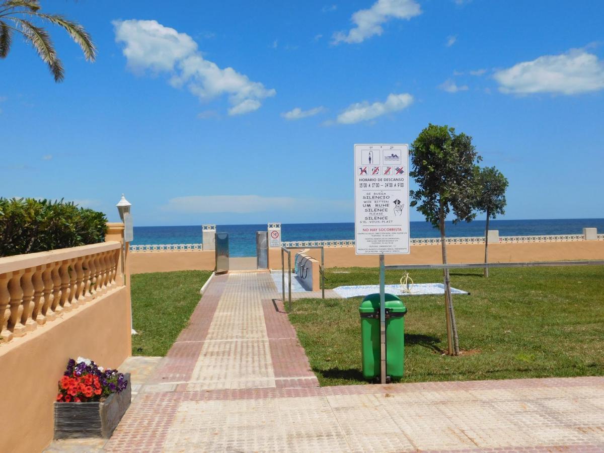 Apartment Acogedor Con Terraza Y Jardin Denia
