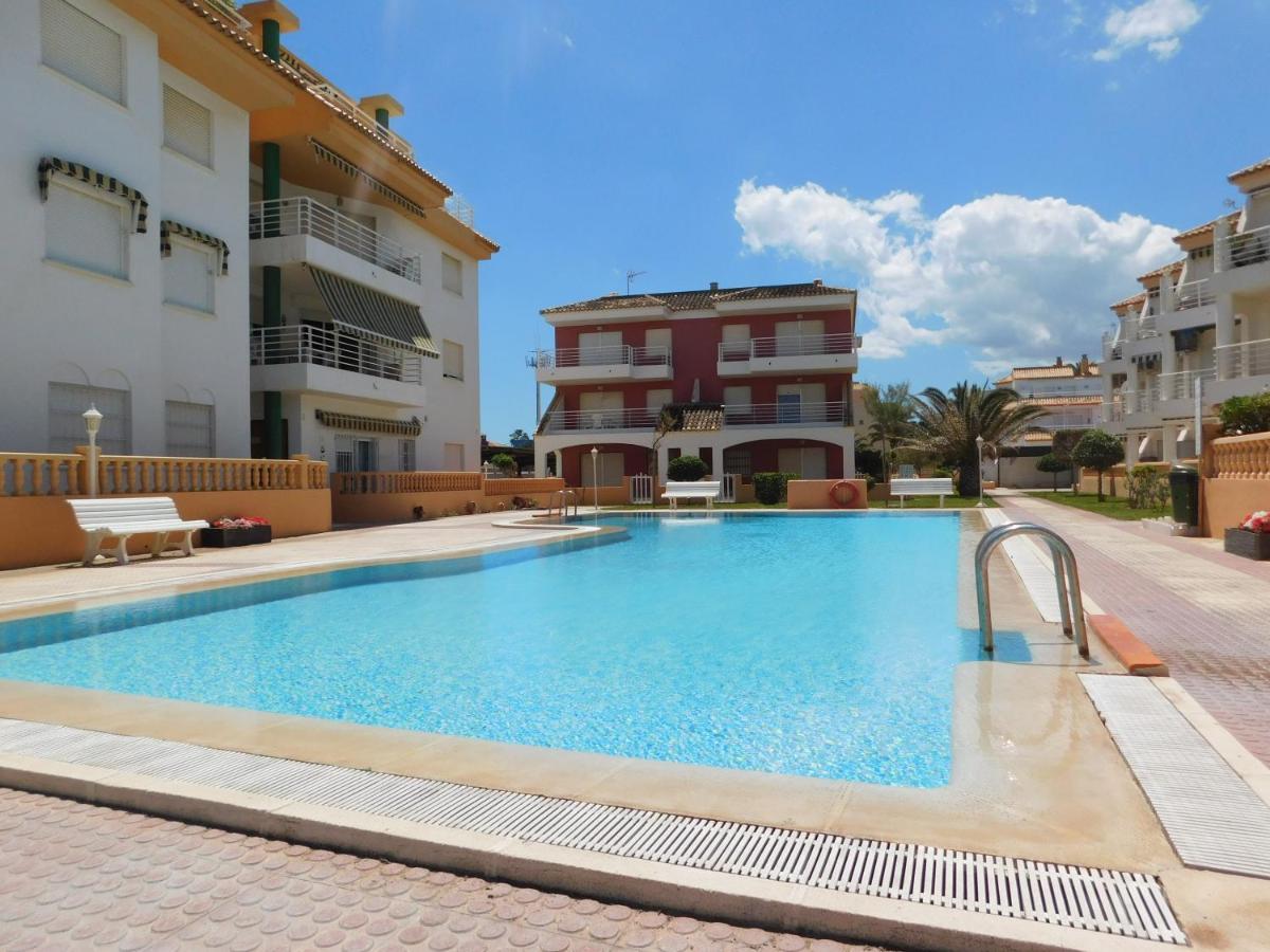 Acogedor Con Terraza Y Jardin Apartment *