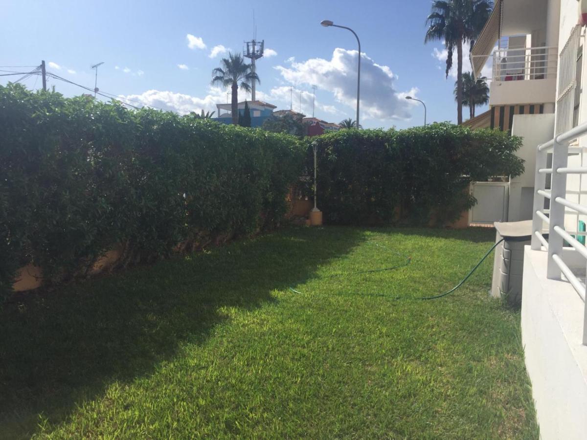 Acogedor Con Terraza Y Jardin Apartment